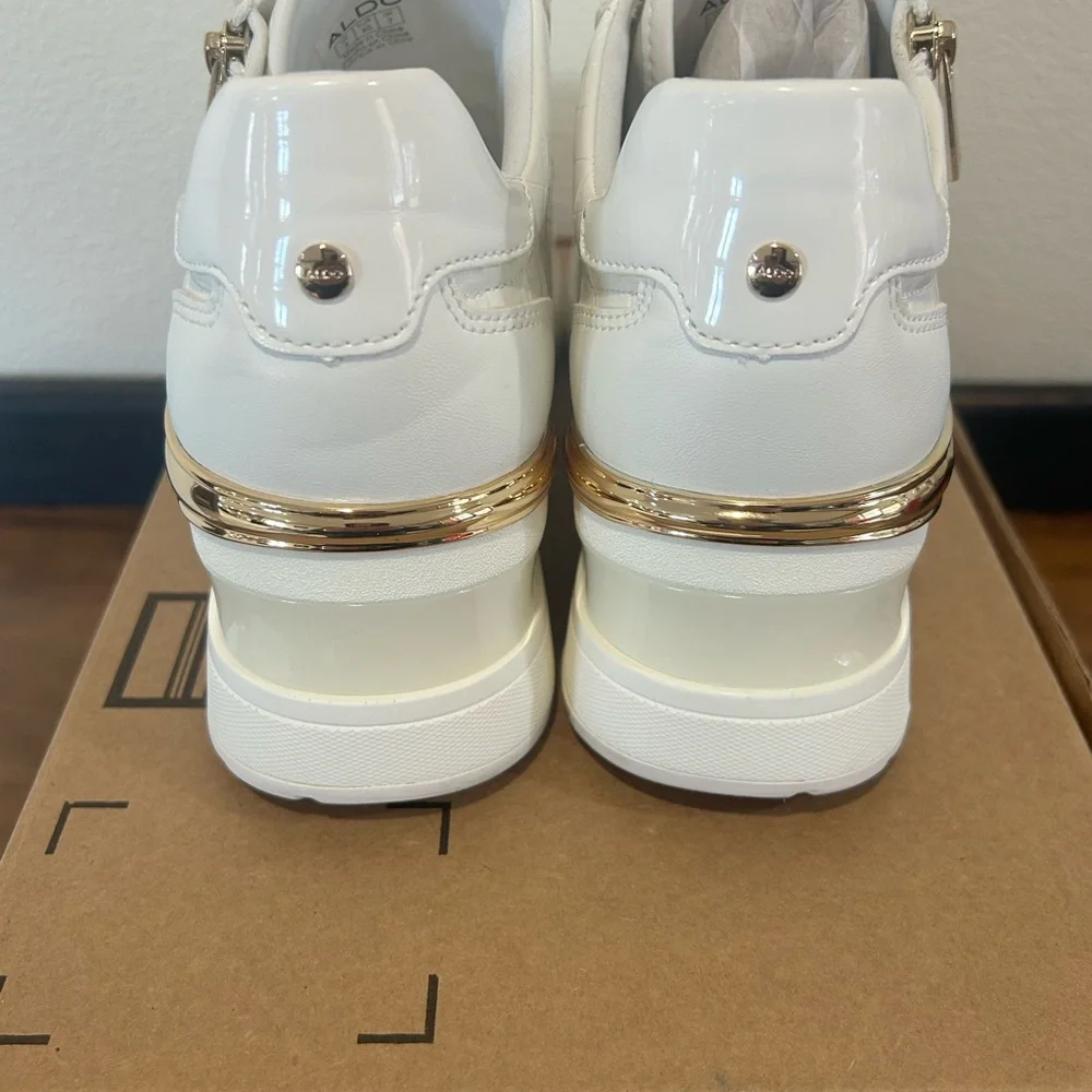 Aldo Adwiwia Women's Trainers
Trainers Wedge Sneakers Gold Outline Zipper Size 9 - Picture 10 of 13